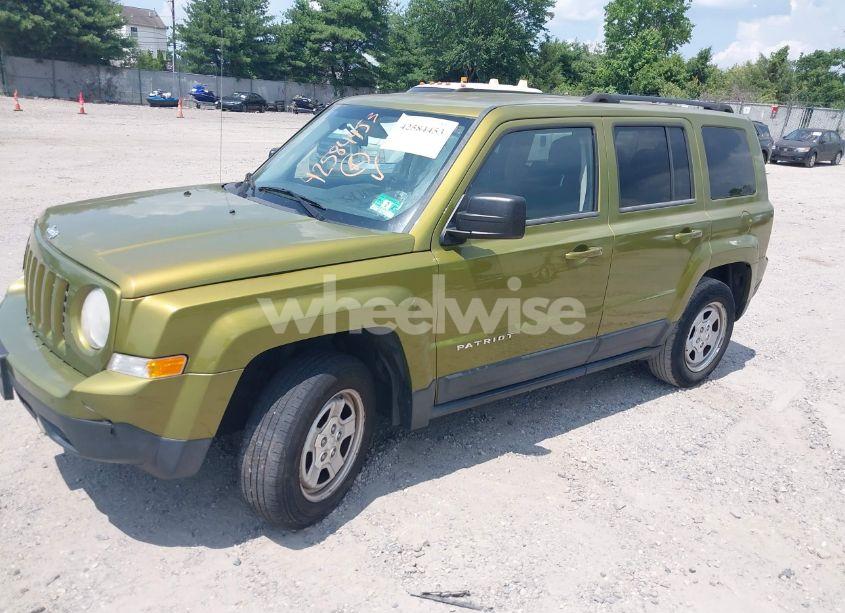 Photo 2 of 2012 Jeep Patriot SPORT (VIN 1C4NJPBA2CD555093)