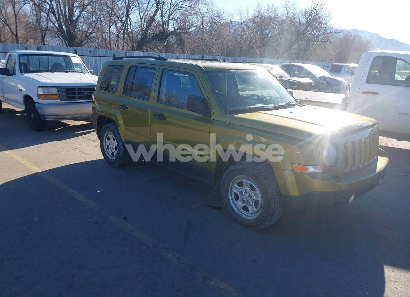 2012 Jeep Patriot SPORT (VIN 1C4NJPBA2CD580091) main photo