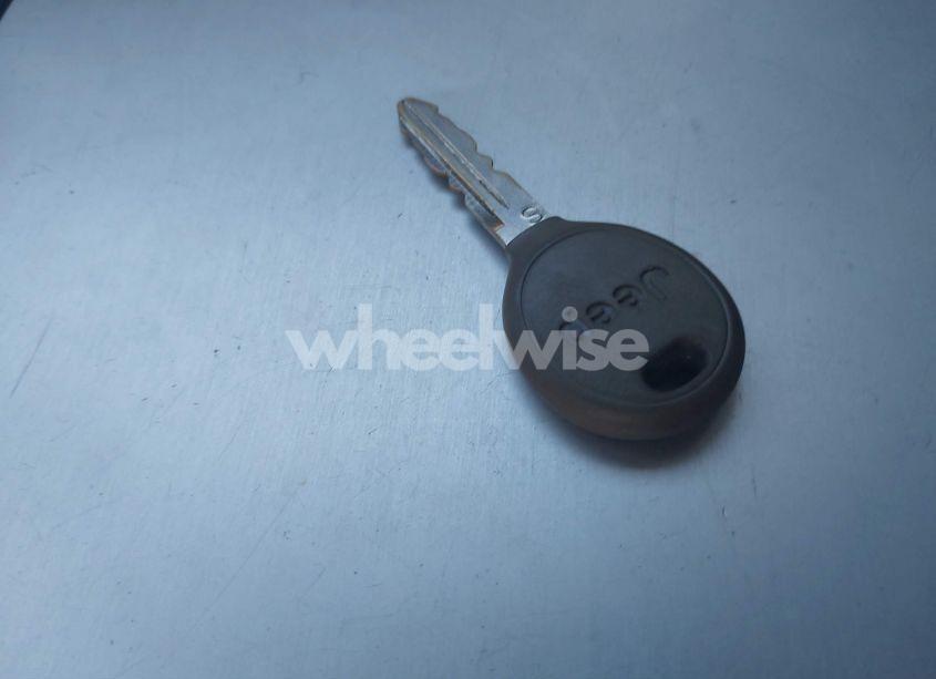 Photo 11 of 2012 Jeep Patriot SPORT (VIN 1C4NJPBA2CD580091)