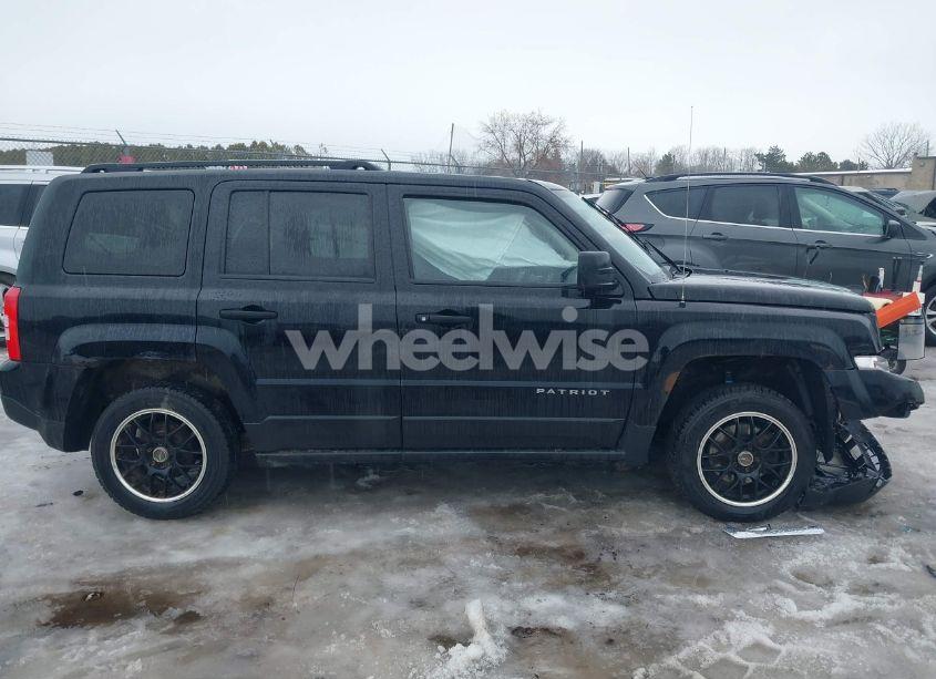 Photo 14 of 2012 Jeep Patriot SPORT (VIN 1C4NJPBA2CD674391)