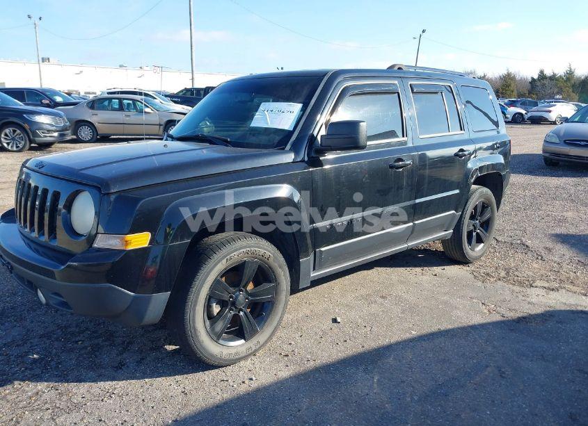 Photo 2 of 2014 Jeep Patriot ALTITUDE (VIN 1C4NJPBA2ED691131)