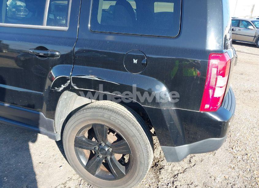 Photo 6 of 2014 Jeep Patriot ALTITUDE (VIN 1C4NJPBA2ED691131)