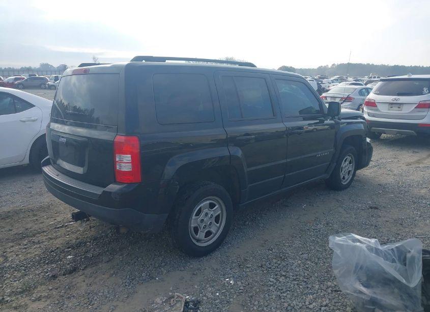 Photo 4 of 2014 Jeep Patriot SPORT (VIN 1C4NJPBA2ED754101)