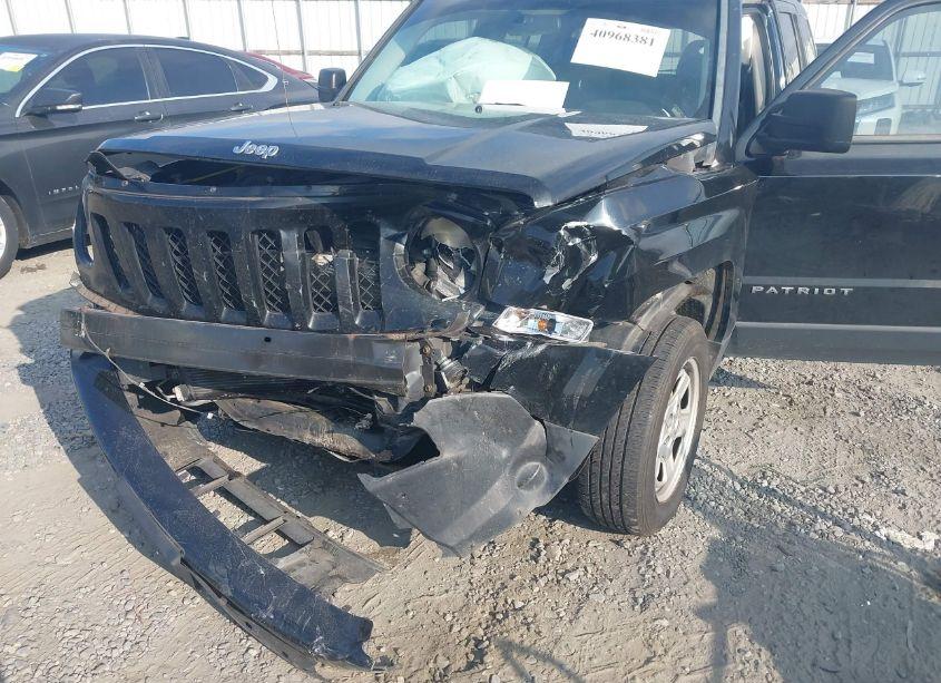 Photo 6 of 2014 Jeep Patriot SPORT (VIN 1C4NJPBA2ED754101)