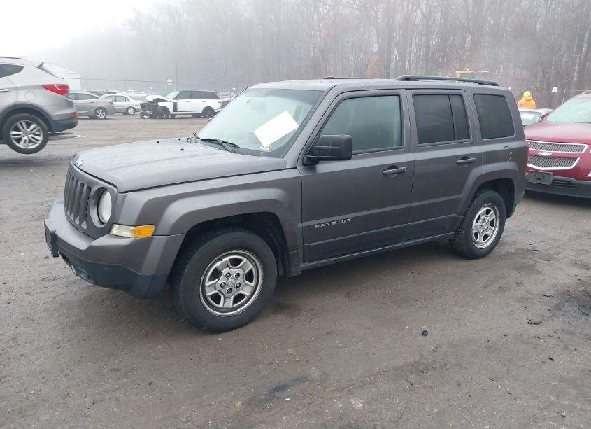 Photo 2 of 2014 Jeep Patriot SPORT (VIN 1C4NJPBA2ED774901)