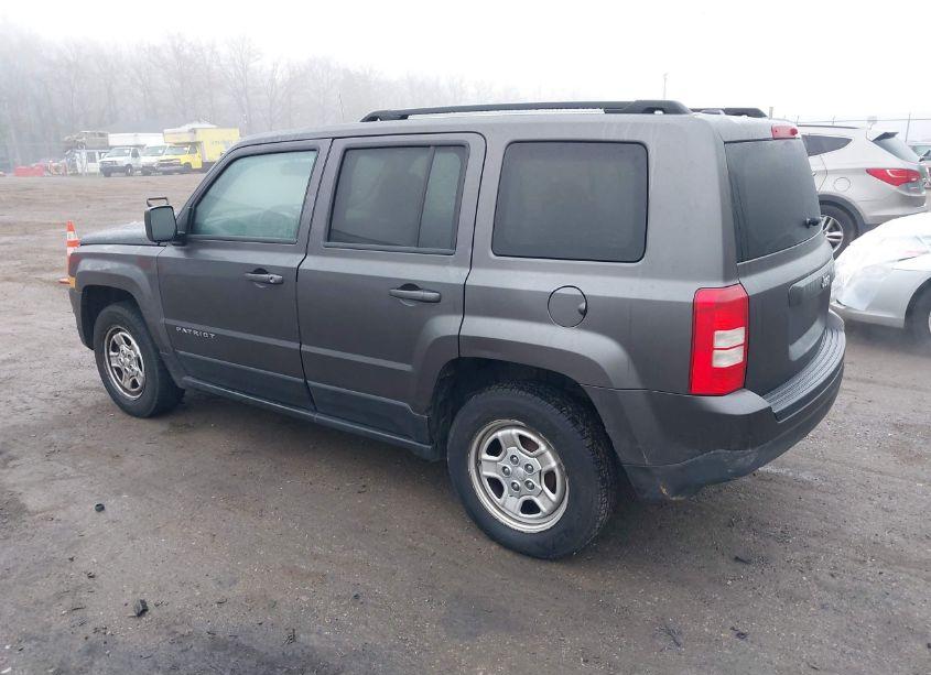 Photo 3 of 2014 Jeep Patriot SPORT (VIN 1C4NJPBA2ED774901)