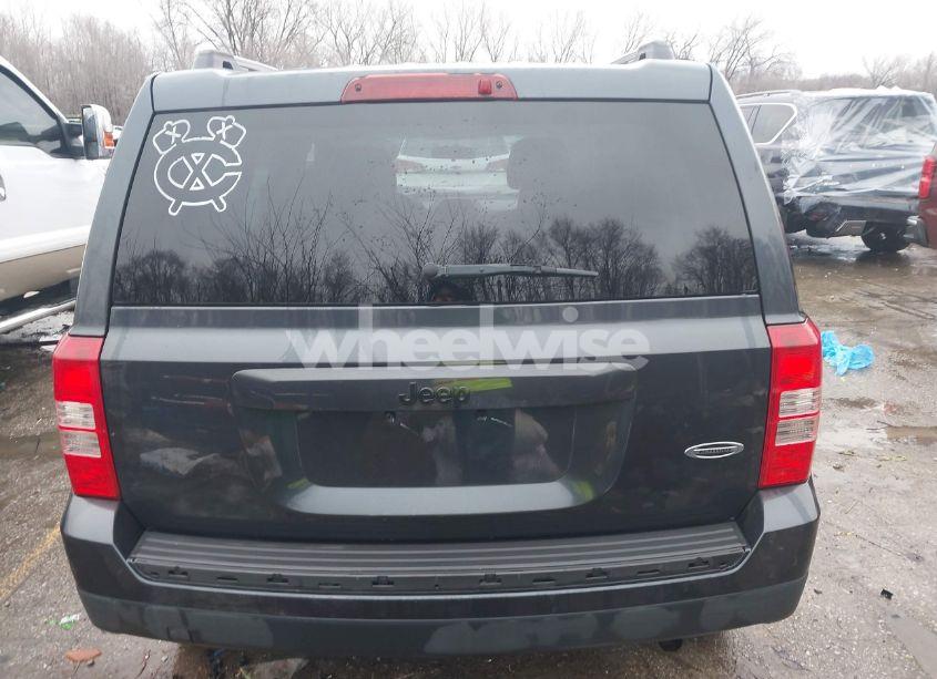 Photo 16 of 2014 Jeep Patriot ALTITUDE (VIN 1C4NJPBA2ED814152)