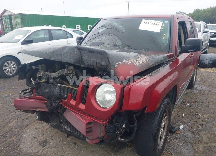 Photo 6 of 2014 Jeep Patriot SPORT (VIN 1C4NJPBA2ED844817)