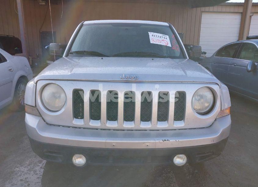 Photo 6 of 2014 Jeep Patriot SPORT (VIN 1C4NJPBA2ED882810)