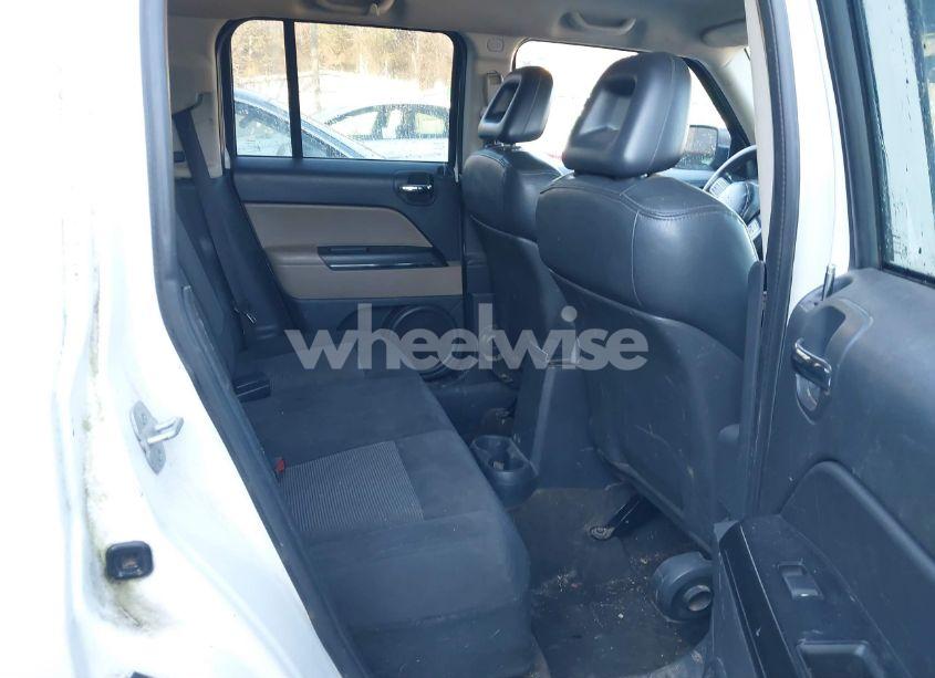 Photo 8 of 2014 Jeep Patriot SPORT (VIN 1C4NJPBA2ED882810)