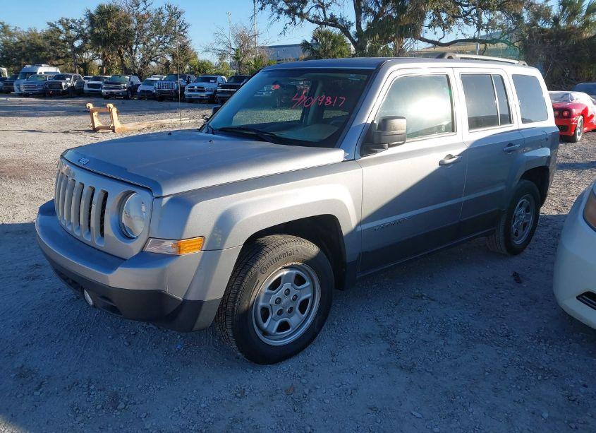Photo 2 of 2015 Jeep Patriot SPORT (VIN 1C4NJPBA2FD235406)