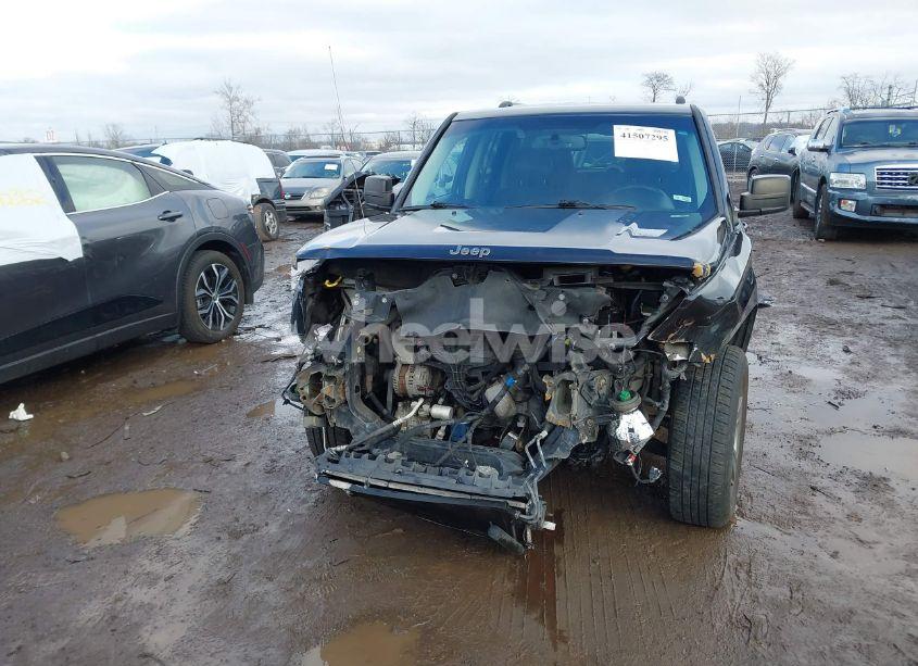 Photo 13 of 2016 Jeep Patriot SPORT SE (VIN 1C4NJPBA2GD703569)