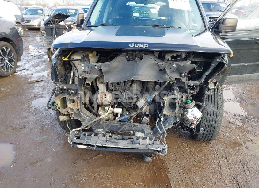 Photo 6 of 2016 Jeep Patriot SPORT SE (VIN 1C4NJPBA2GD703569)