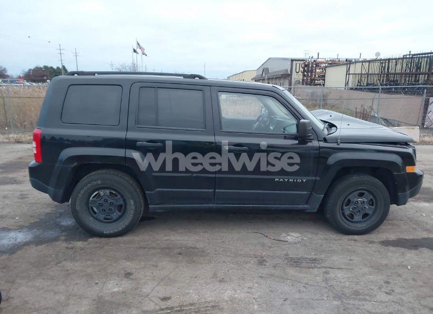 Photo 13 of 2016 Jeep Patriot SPORT (VIN 1C4NJPBA2GD710618)