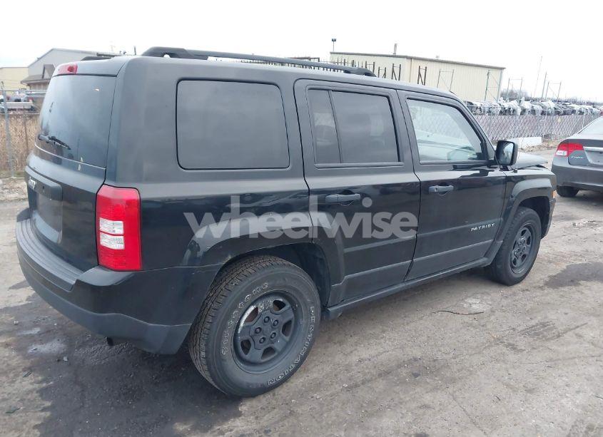 Photo 4 of 2016 Jeep Patriot SPORT (VIN 1C4NJPBA2GD710618)