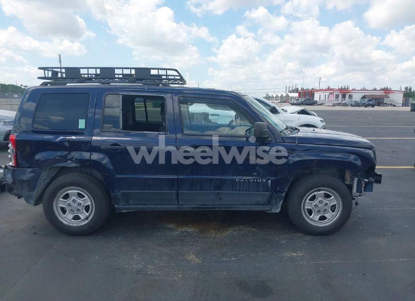 Photo 13 of 2016 Jeep Patriot SPORT (VIN 1C4NJPBA2GD731551)