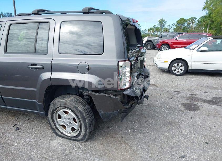 Photo 6 of 2016 Jeep Patriot SPORT (VIN 1C4NJPBA2GD735373)