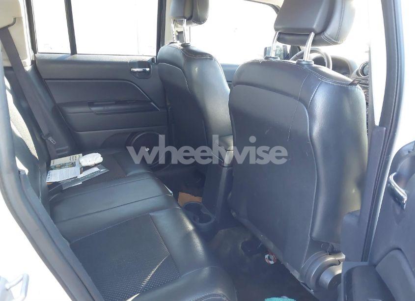 Photo 8 of 2016 Jeep Patriot SPORT SE (VIN 1C4NJPBA2GD812842)