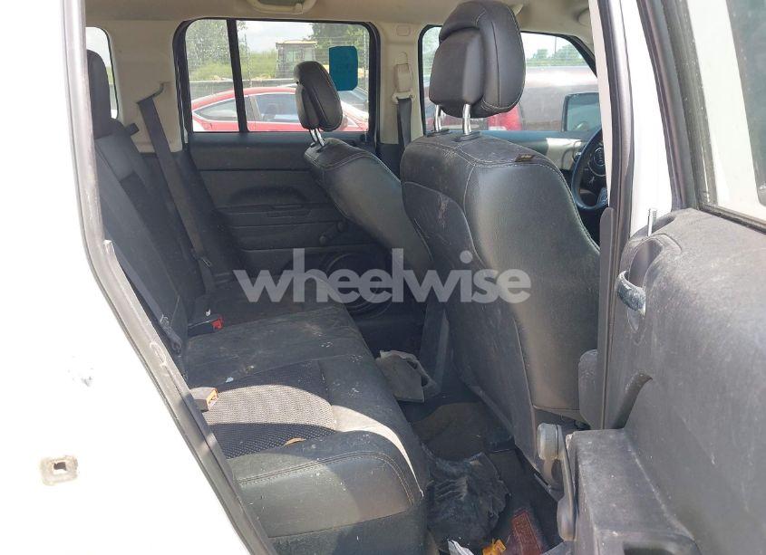 Photo 8 of 2017 Jeep Patriot SPORT SE FWD (VIN 1C4NJPBA2HD134174)