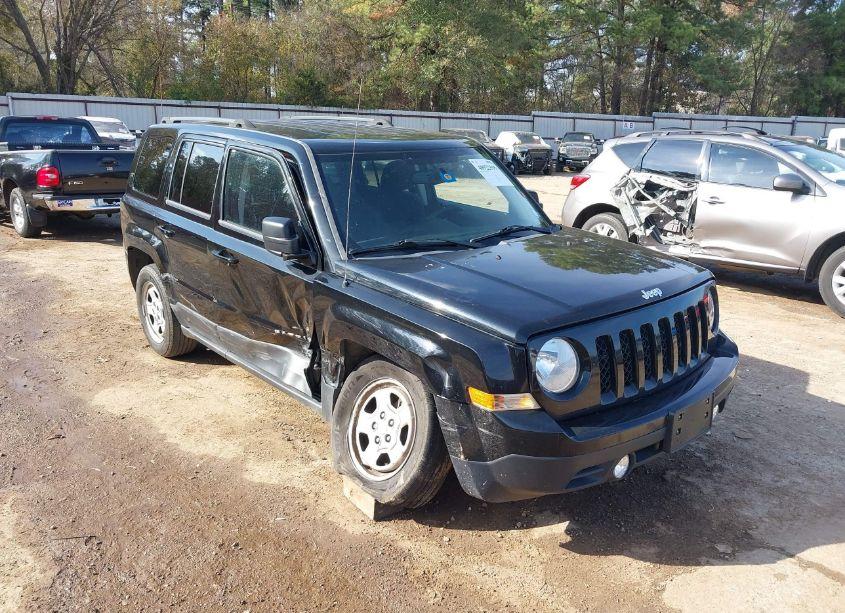 2017 Jeep Patriot SPORT FWD (VIN 1C4NJPBA2HD150214) main photo