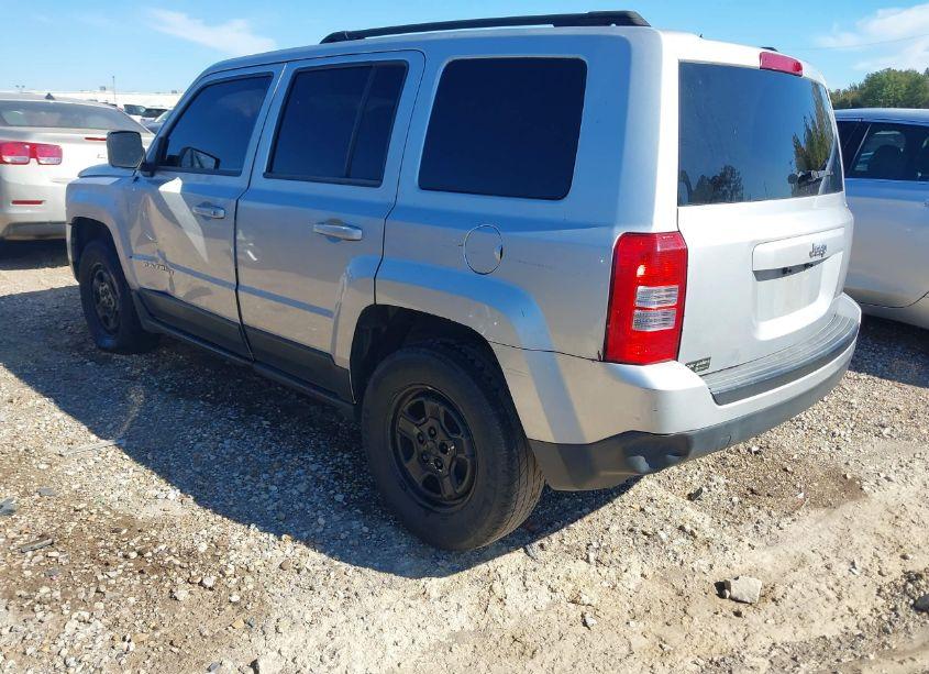 Photo 3 of 2014 Jeep Patriot SPORT (VIN 1C4NJPBA3ED506178)