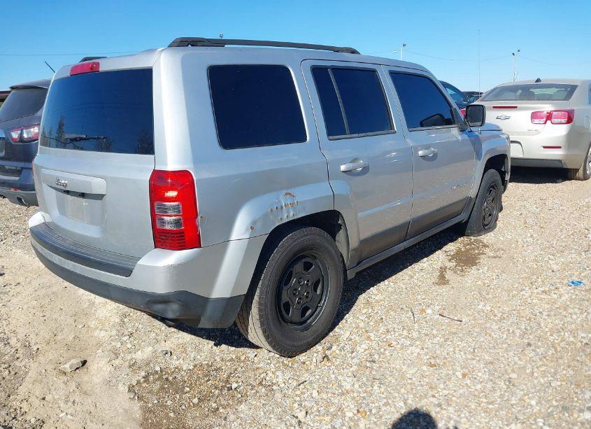 Photo 4 of 2014 Jeep Patriot SPORT (VIN 1C4NJPBA3ED506178)