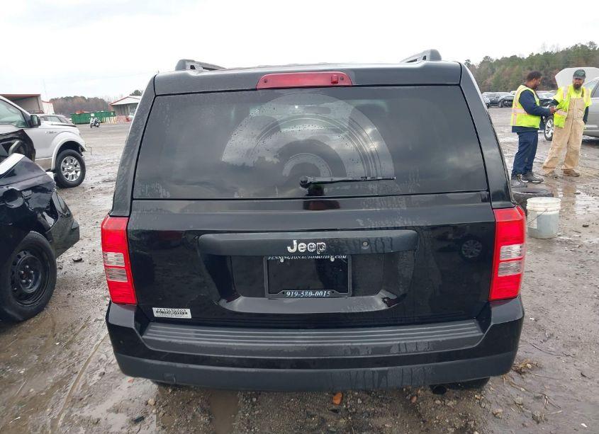 Photo 17 of 2014 Jeep Patriot SPORT (VIN 1C4NJPBA3ED617815)