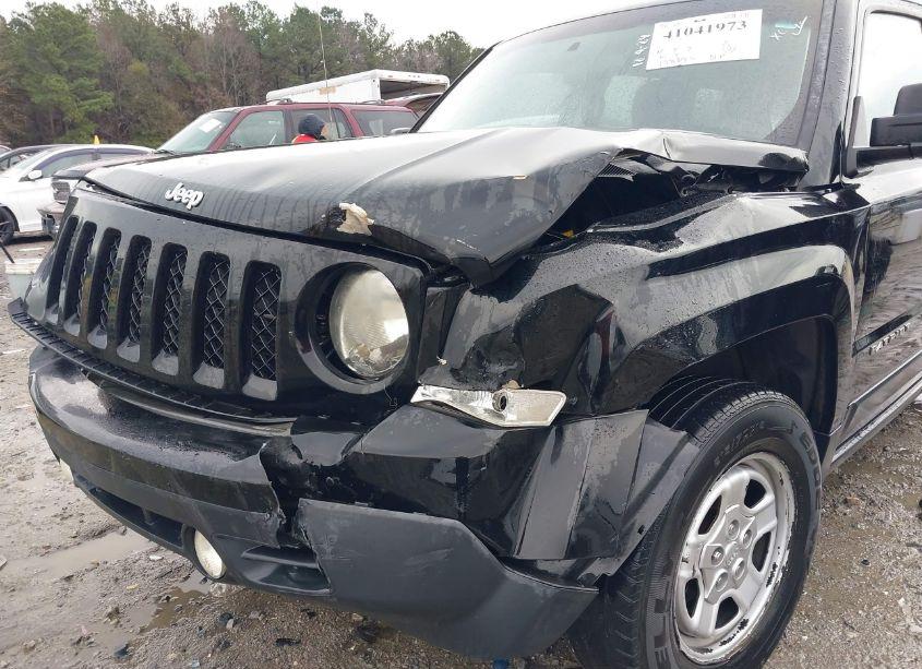 Photo 20 of 2014 Jeep Patriot SPORT (VIN 1C4NJPBA3ED617815)