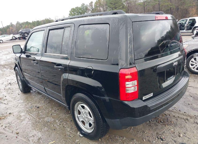 Photo 3 of 2014 Jeep Patriot SPORT (VIN 1C4NJPBA3ED617815)