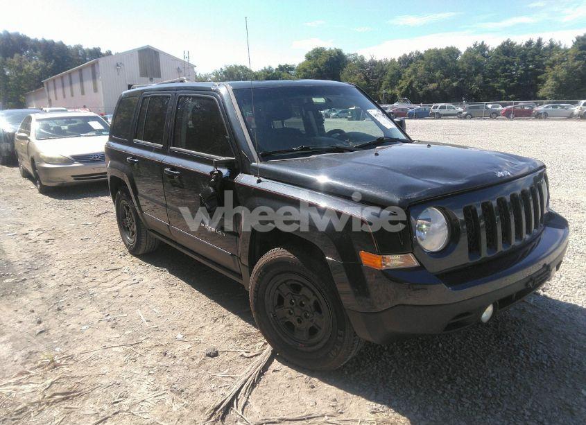 2014 Jeep Patriot SPORT (VIN 1C4NJPBA3ED715789) main photo