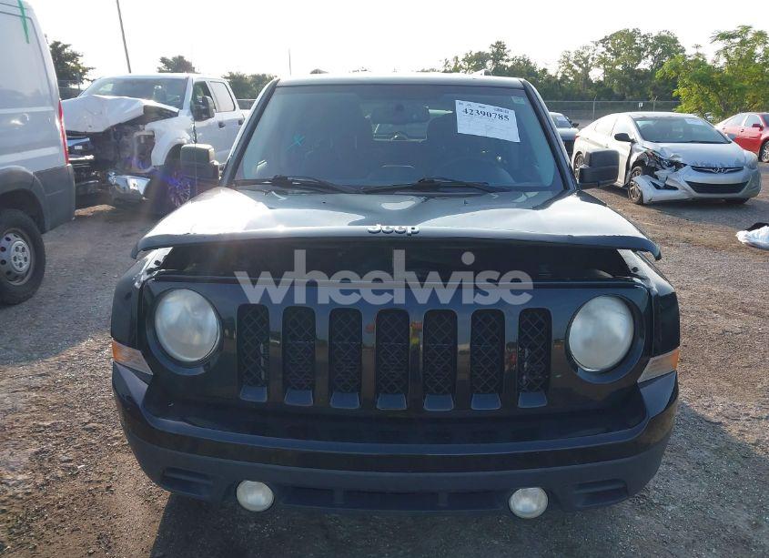 Photo 12 of 2014 Jeep Patriot SPORT (VIN 1C4NJPBA3ED720412)