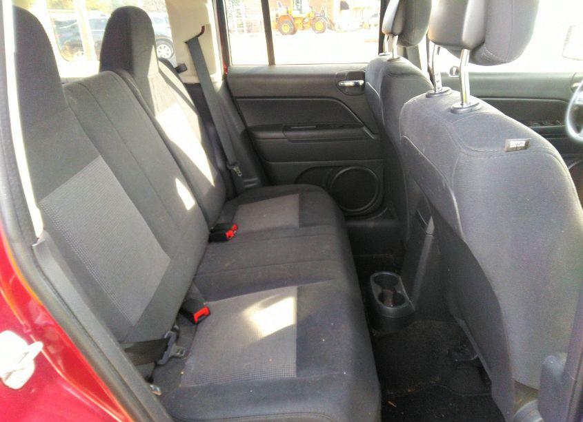 Photo 8 of 2014 Jeep Patriot ALTITUDE (VIN 1C4NJPBA3ED818758)