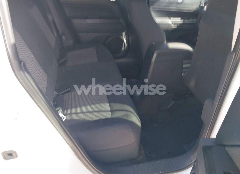 Photo 8 of 2014 Jeep Patriot SPORT (VIN 1C4NJPBA3ED882671)