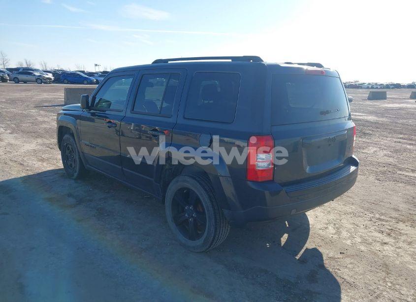 Photo 3 of 2014 Jeep Patriot ALTITUDE (VIN 1C4NJPBA3ED887384)