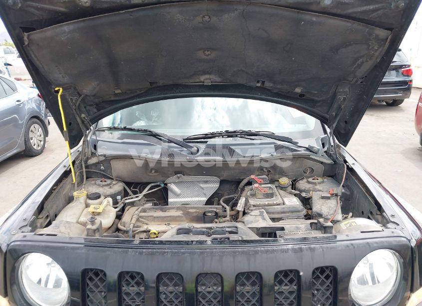 Photo 10 of 2015 Jeep Patriot ALTITUDE EDITION (VIN 1C4NJPBA3FD387369)