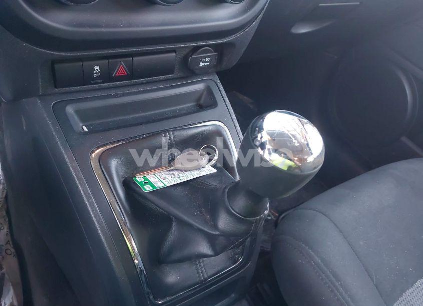 Photo 11 of 2015 Jeep Patriot SPORT (VIN 1C4NJPBA3FD402355)