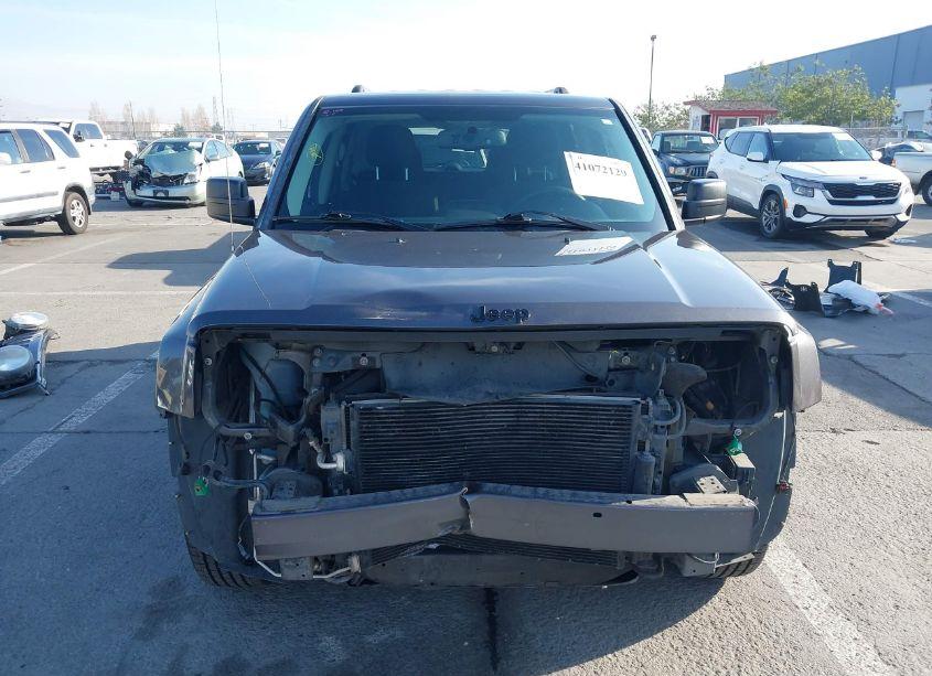 Photo 13 of 2015 Jeep Patriot ALTITUDE EDITION (VIN 1C4NJPBA3FD429782)