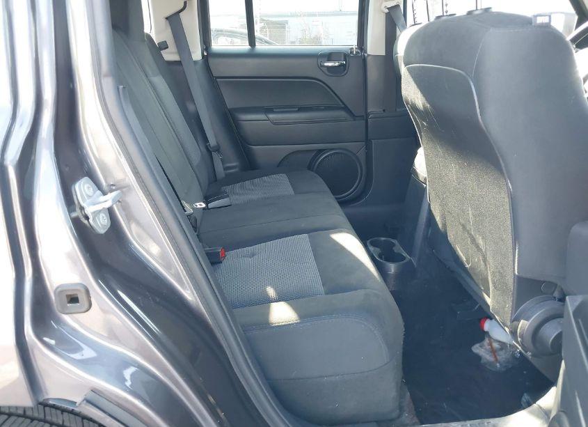 Photo 8 of 2015 Jeep Patriot ALTITUDE EDITION (VIN 1C4NJPBA3FD429782)