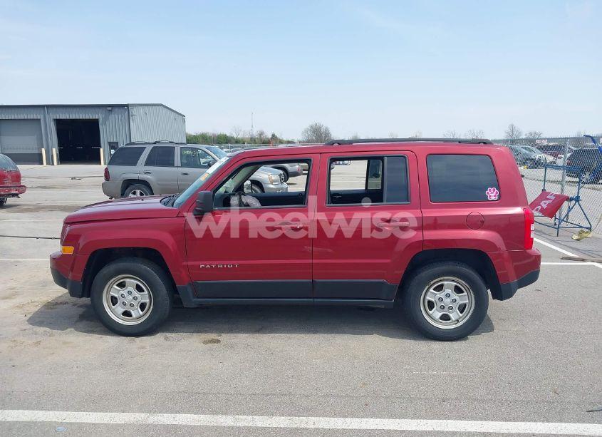 Photo 14 of 2016 Jeep Patriot SPORT (VIN 1C4NJPBA3GD512694)
