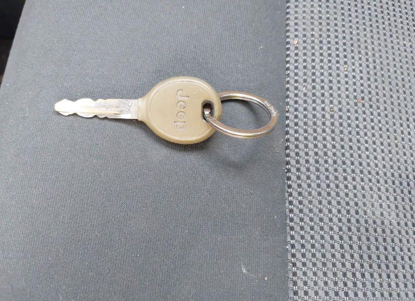 Photo 11 of 2016 Jeep Patriot SPORT (VIN 1C4NJPBA3GD589193)