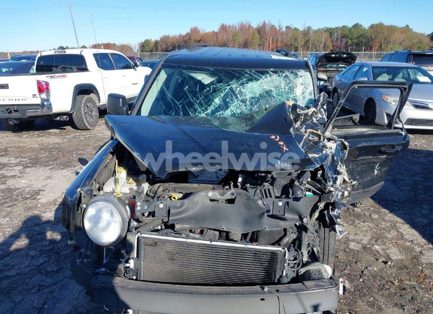 Photo 12 of 2016 Jeep Patriot SPORT (VIN 1C4NJPBA3GD656391)