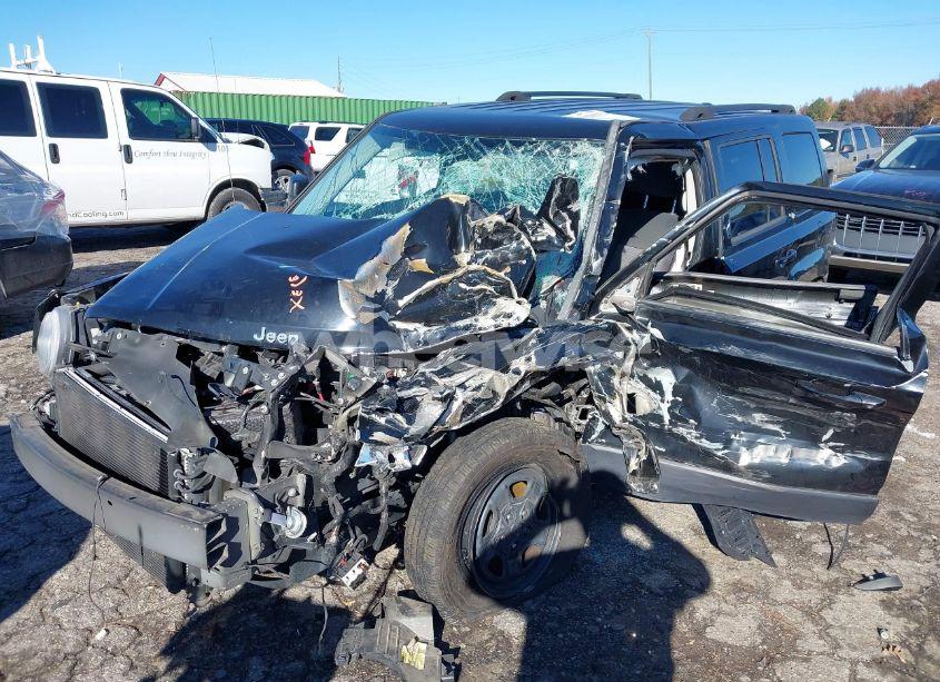 Photo 6 of 2016 Jeep Patriot SPORT (VIN 1C4NJPBA3GD656391)