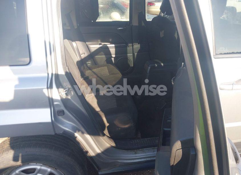 Photo 8 of 2016 Jeep Patriot SPORT (VIN 1C4NJPBA3GD732353)