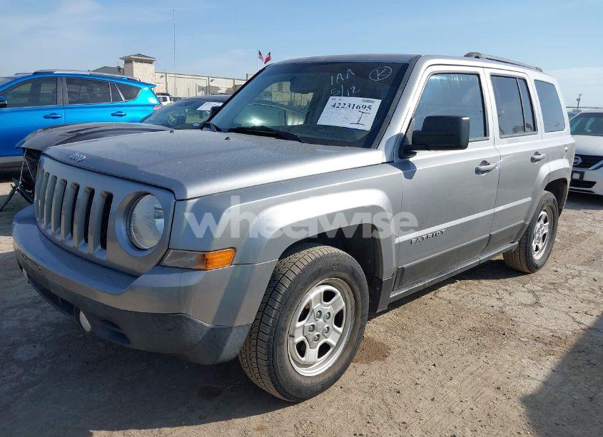 Photo 2 of 2016 Jeep Patriot SPORT (VIN 1C4NJPBA3GD735222)