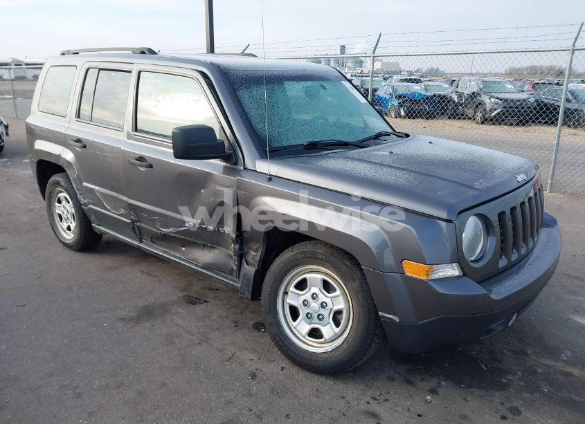 2017 Jeep Patriot SPORT FWD (VIN 1C4NJPBA3HD166261) main photo