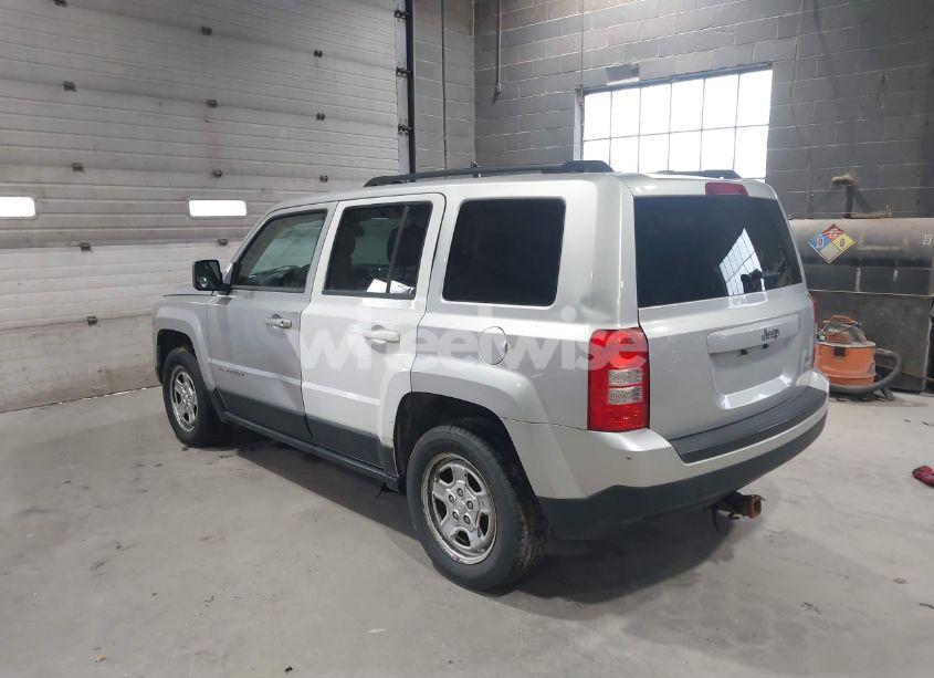 Photo 3 of 2012 Jeep Patriot SPORT (VIN 1C4NJPBA4CD594512)