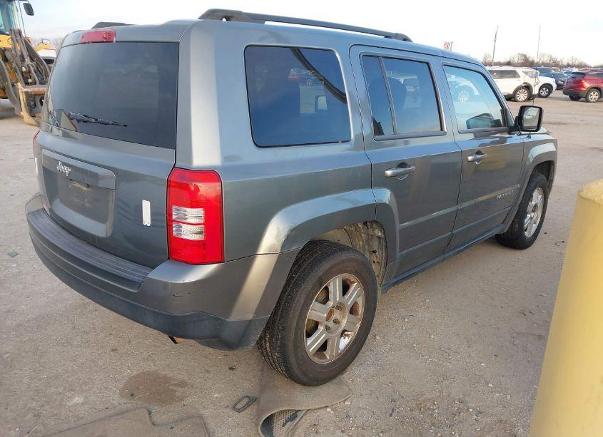 Photo 4 of 2012 Jeep Patriot SPORT (VIN 1C4NJPBA4CD619957)