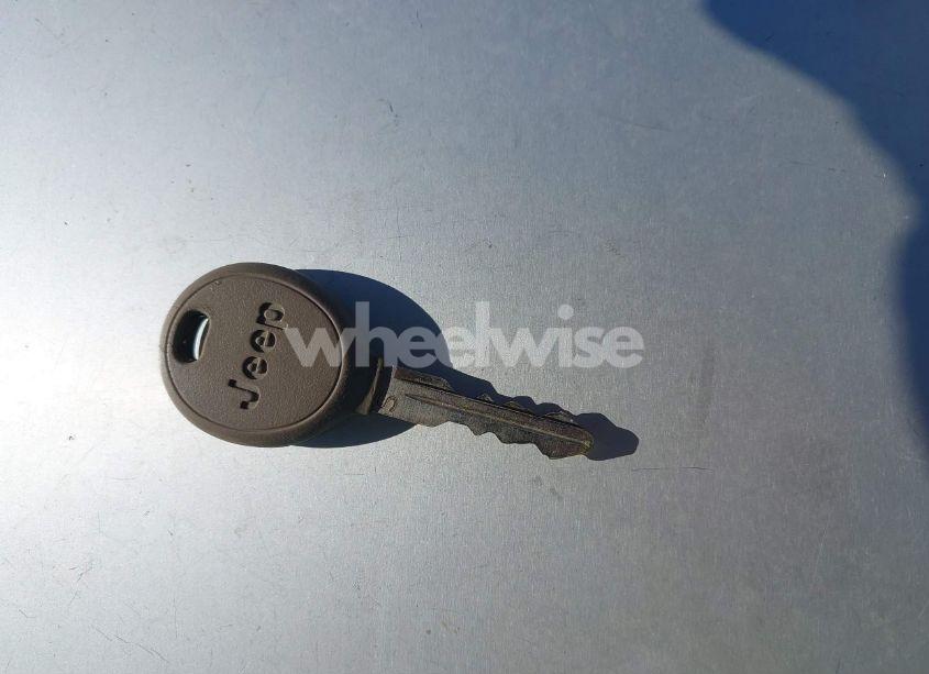 Photo 11 of 2012 Jeep Patriot SPORT (VIN 1C4NJPBA4CD690950)