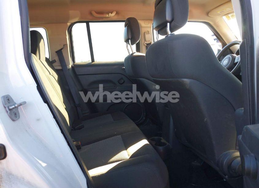 Photo 8 of 2012 Jeep Patriot SPORT (VIN 1C4NJPBA4CD690950)