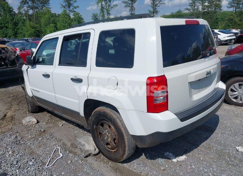 Photo 3 of 2013 Jeep Patriot SPORT (VIN 1C4NJPBA4DD130489)